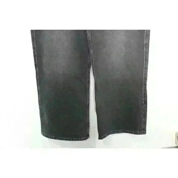 Free People We The Free Black Major Leagues Mid-Rise Cuffed Jeans Size 30 NWT - Picture 4 of 16